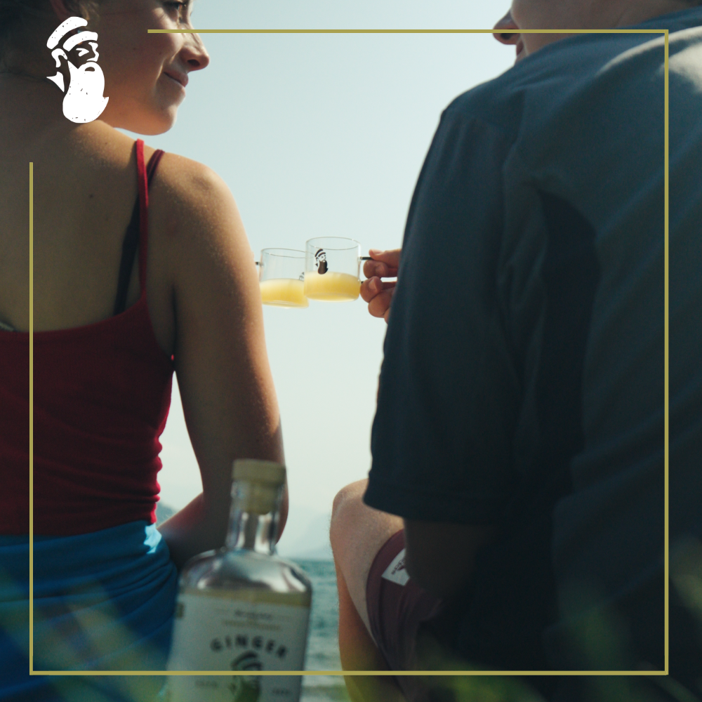 Set of 2 iconic Ginger Jack glasses